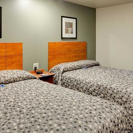 Best Studio Inn โฮมสเตด ภายนอก รูปภาพ